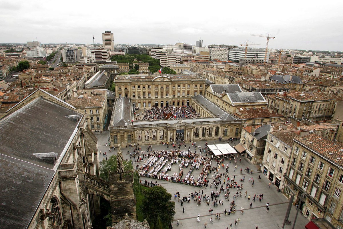 SO_Bordeaux's tweet photo. Il y a dix ans, Bordeaux décrochait le gros lot de l'Unesco [abonnés]
https://t.co/hcR3qRTOHs https://t.co/gb2n7jtMQY
