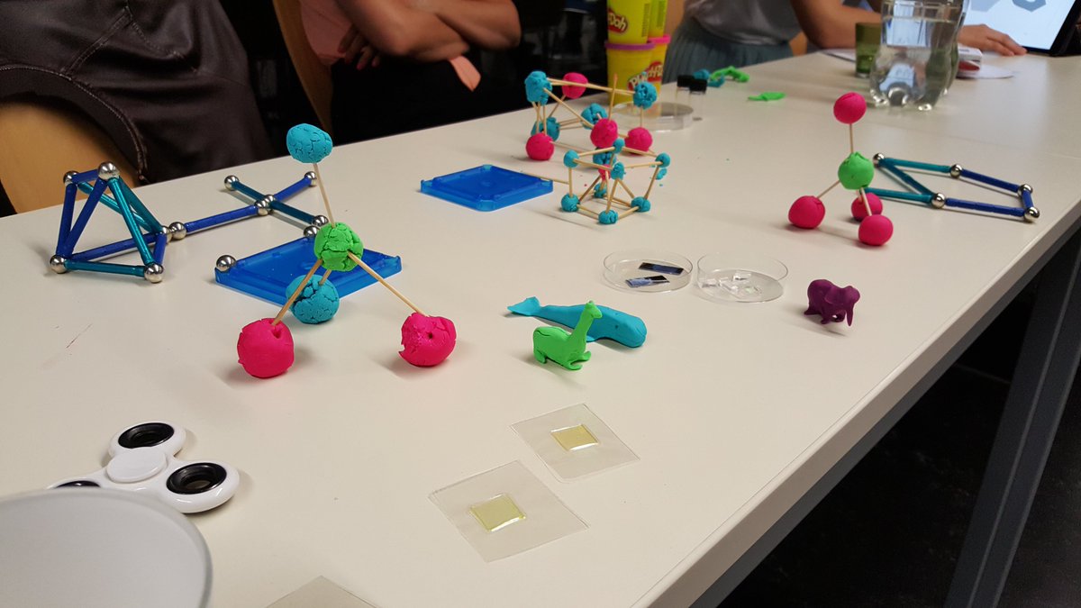 ITN_INFORM's tweet image. INFORM&apos;s ESRs during Long Night of Sciences outreach activities at Humboldt-Universität zu Berlin (Germany) last Saturday!