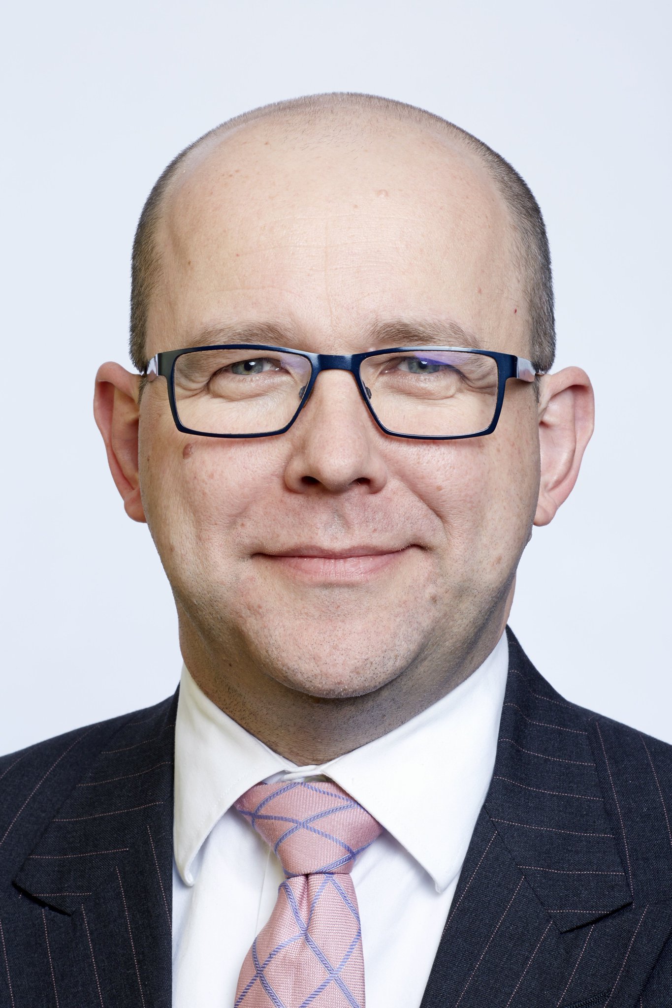 Deutsche Bank Corporate Bank on Twitter "Mike Clarke invites you to explore your custody