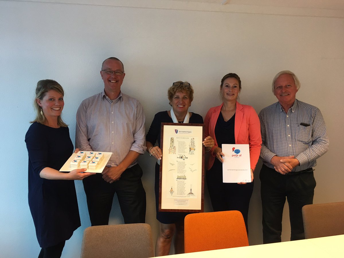 BrechtvS's tweet photo. Petje af Rotterdam heeft zelfstandig bestuur! #talent #kindereninrotterdam #petjeaf https://t.co/VYHV8sxvqk