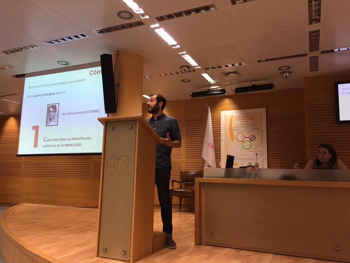 uSIG_CCHS_CSIC's tweet image. #jHD_CSIC @dvilasuero y @ocorcho #Ontologias en la @La_UPM aplicaciones de #OpenLinkedData en datos.bne.es @BNE_biblioteca
