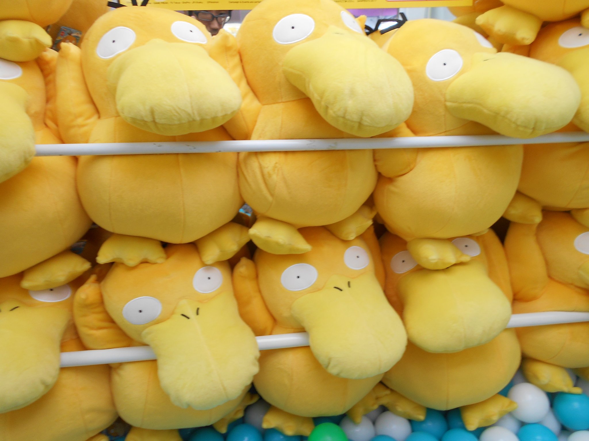 モナコ立川店 Pa Twitter 景品入荷情報 ポケットモンスター サン ムーン めちゃでかコダックぬいぐるみ が入荷しました 頭を可愛くかかえたコダックの大きいぬいぐるみですー 是非getしてくださいね モナコ立川店 Pa Twitter 景品入荷情報 ポケットモンスター サン ムーン めちゃでかコダックぬいぐるみ が入荷しました 頭を可愛くかかえたコダックの大きいぬいぐるみですー 是非getしてくださいね