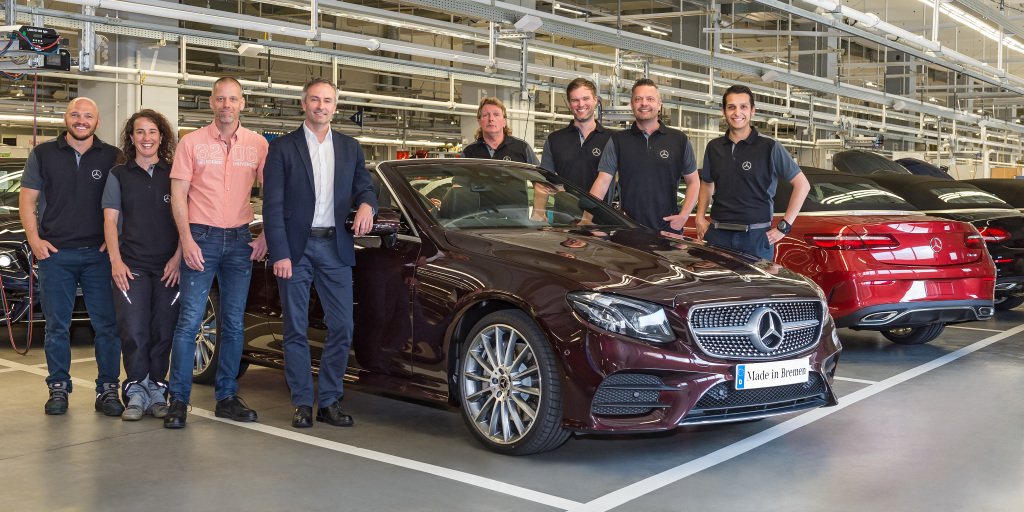 Spis aftensmad følelsesmæssig Eastern Mercedes-Benz on Twitter: "@MSG_Head The color is rubellite red, although  we're biased we have to agree it's beautiful. 😉" / Twitter