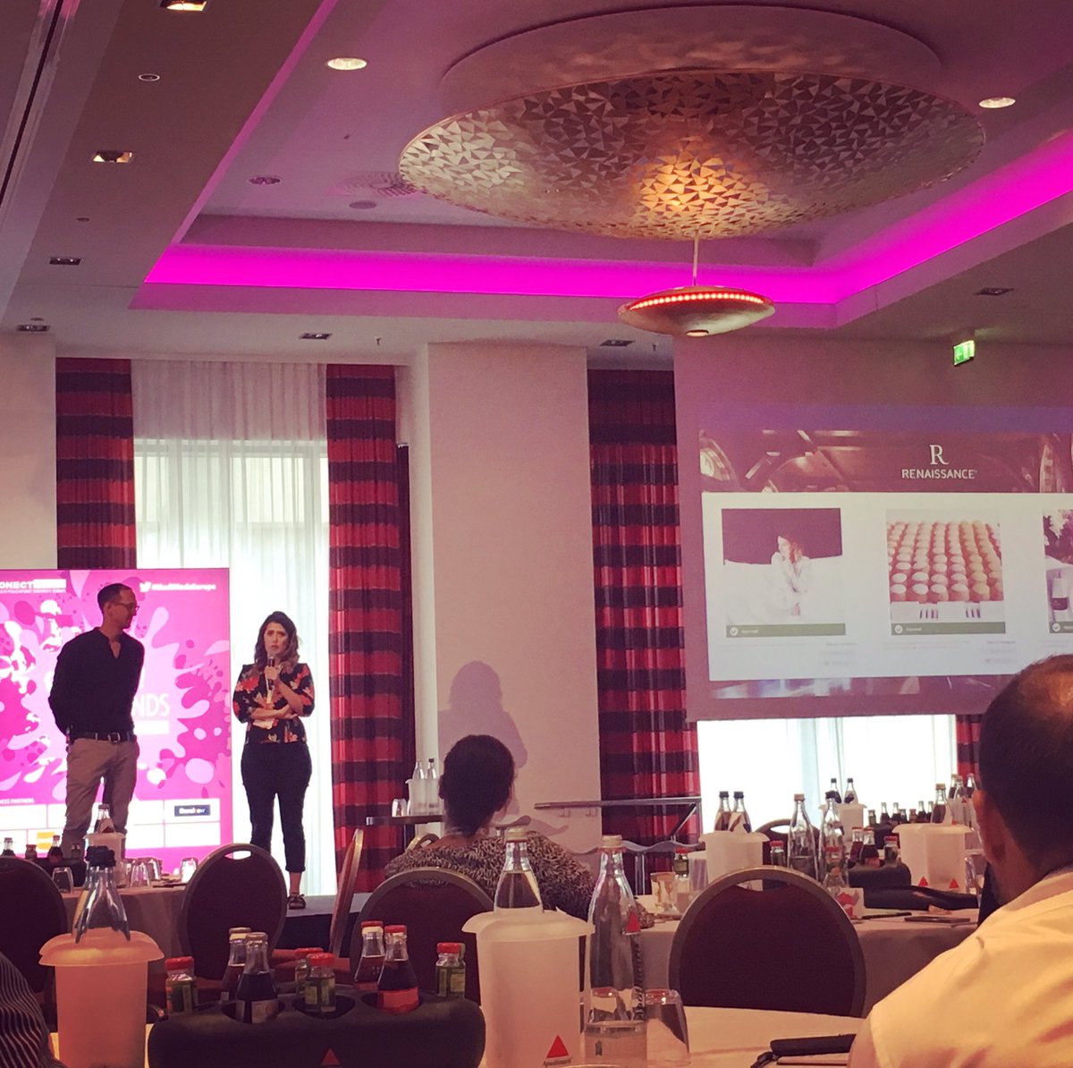 BrandnewIO's tweet photo. #Brandnew sharing Influencer marketing best practice at Rethink! MAD MINDS 2017. 
👏🎤📊
#influencermarketing #MadMindsEurope #OnlineMarketing https://t.co/rCbRPvIWRq