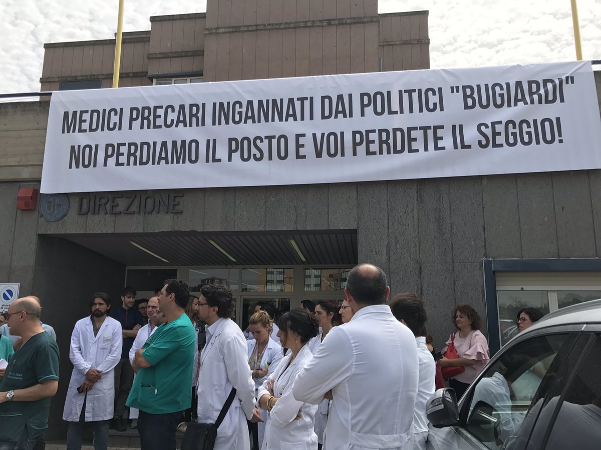 gianlucaalba15's tweet photo. #unoluglioassunzioni #sicilia #socialmob #precari #concorsi #stabilizzazione #sanita #regione @LiveSicilia https://t.co/ySsUudsIus