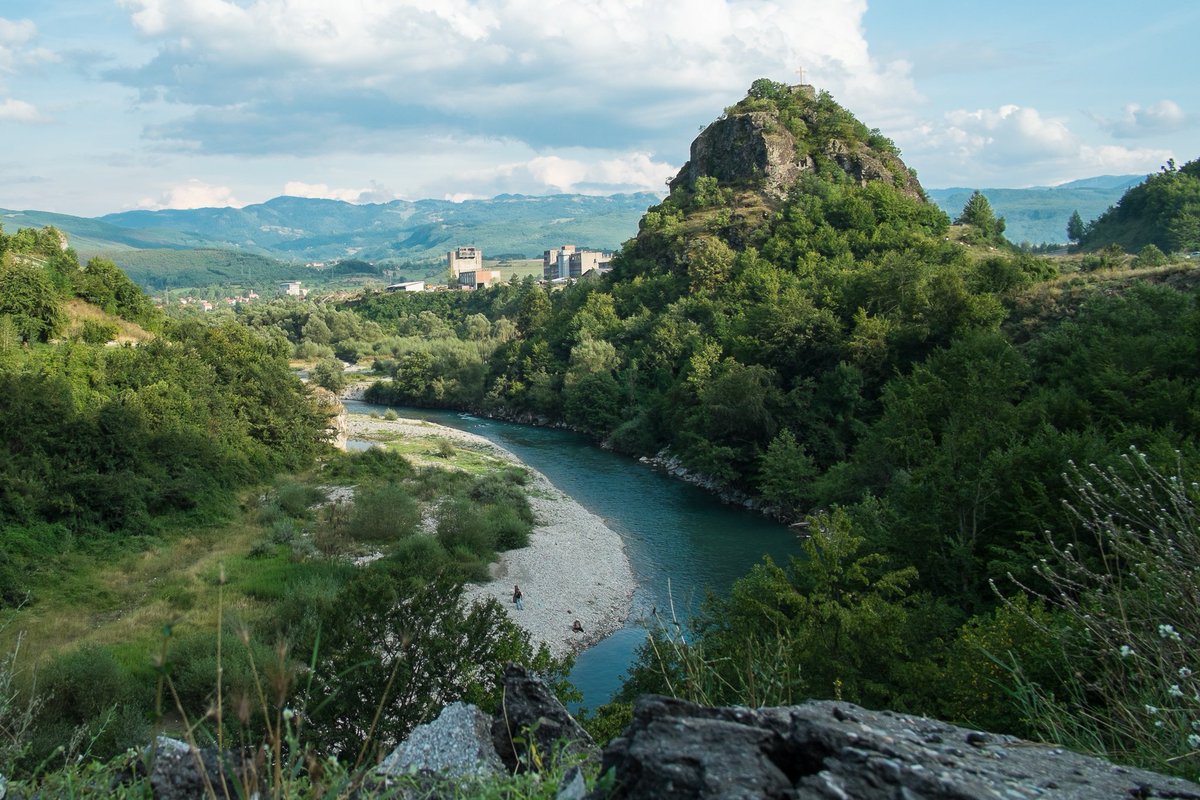 Reisbijbel's tweet photo. #Montenegro heeft vijf bijzondere nationale parken, met allen een uniek landschap. Balkan en Middellandse Zee samen! https://t.co/QSMjRKJeQm https://t.co/p8R24W3tIQ