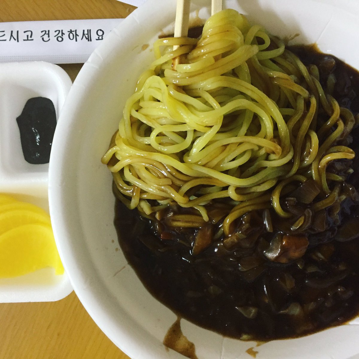 SvsKrecipes's tweet photo. #jjajangmyeon #seoul https://t.co/ZSp9nHBG5H