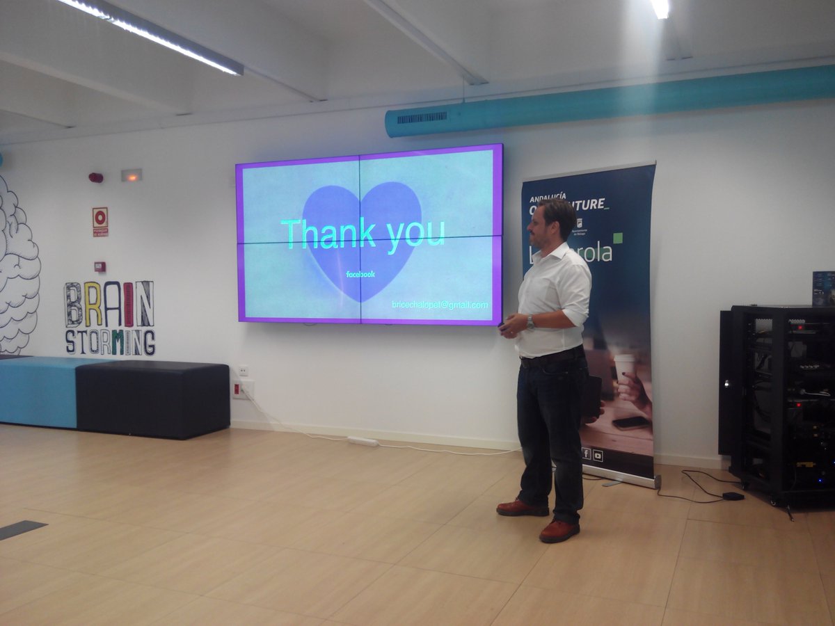 Aedifico_es's tweet image. Interesante charla en #LaFarola sobre la escalabilidad en #Facebook de las #startups a cargo de @bricechalopet #SomosAOF 👏👏👏👏👏