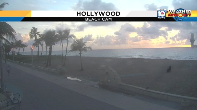 Here is a look at your Tuesday sunrise from Hollywood. Make it a terrific day!Watch Meteorologist Julie Durda https://t.co/DlWSwjbDyG