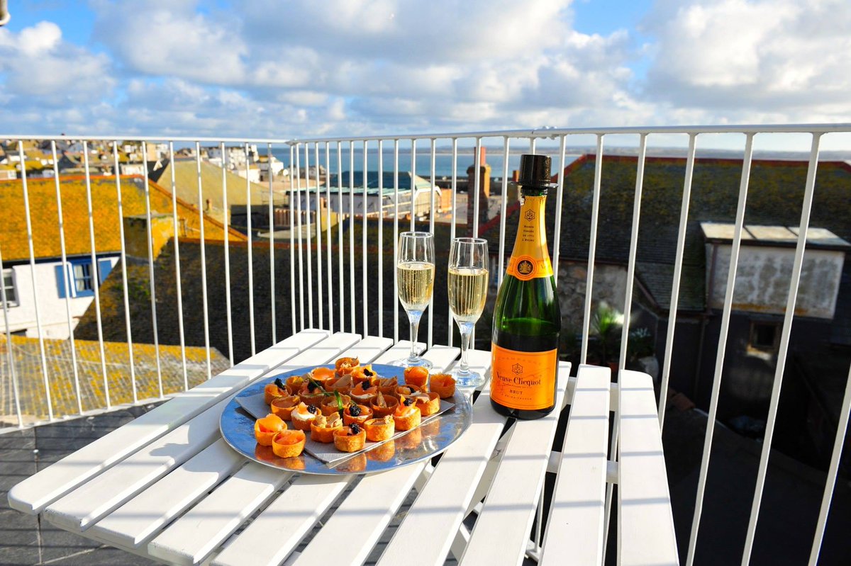 SailingByStIves's tweet photo. Fri 14th July – Fri 21st July                    
SAVE £450!
No.1 – ONLY £995! 
Was £1,445 https://t.co/OwzlJd1CL9