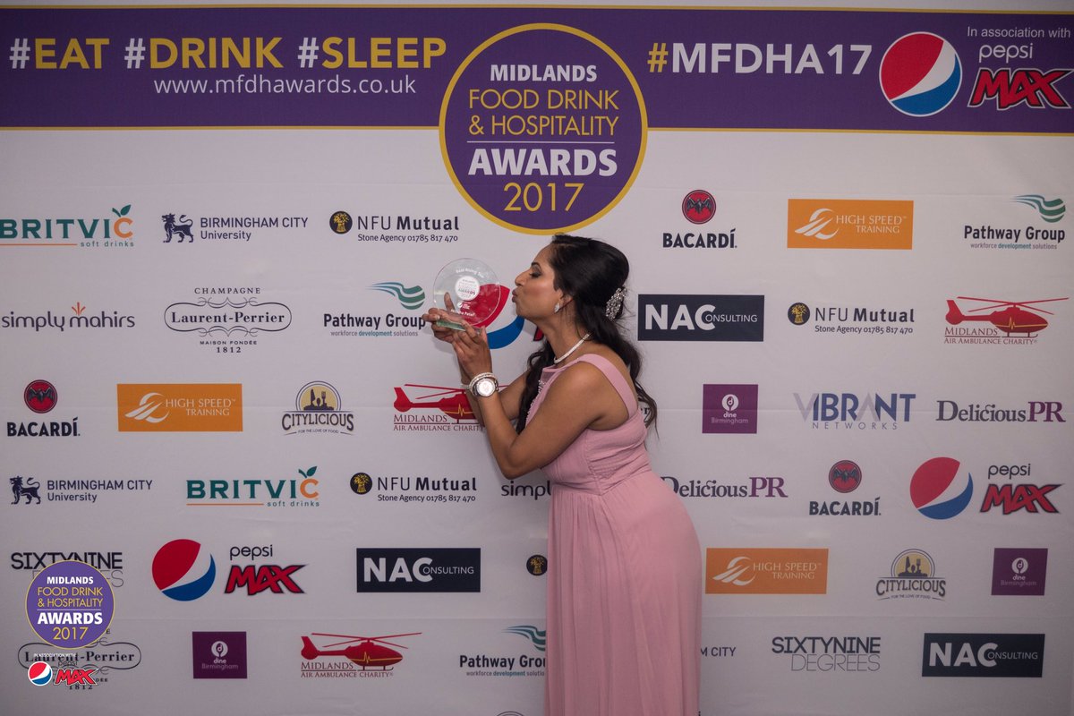 Chef_Nitisha's tweet photo. Last night I won the award for rising star for the Midlands Food Drink and hospitality Awards 2017. Thank you to everyone who voted for me! https://t.co/QZn6rhxWZz