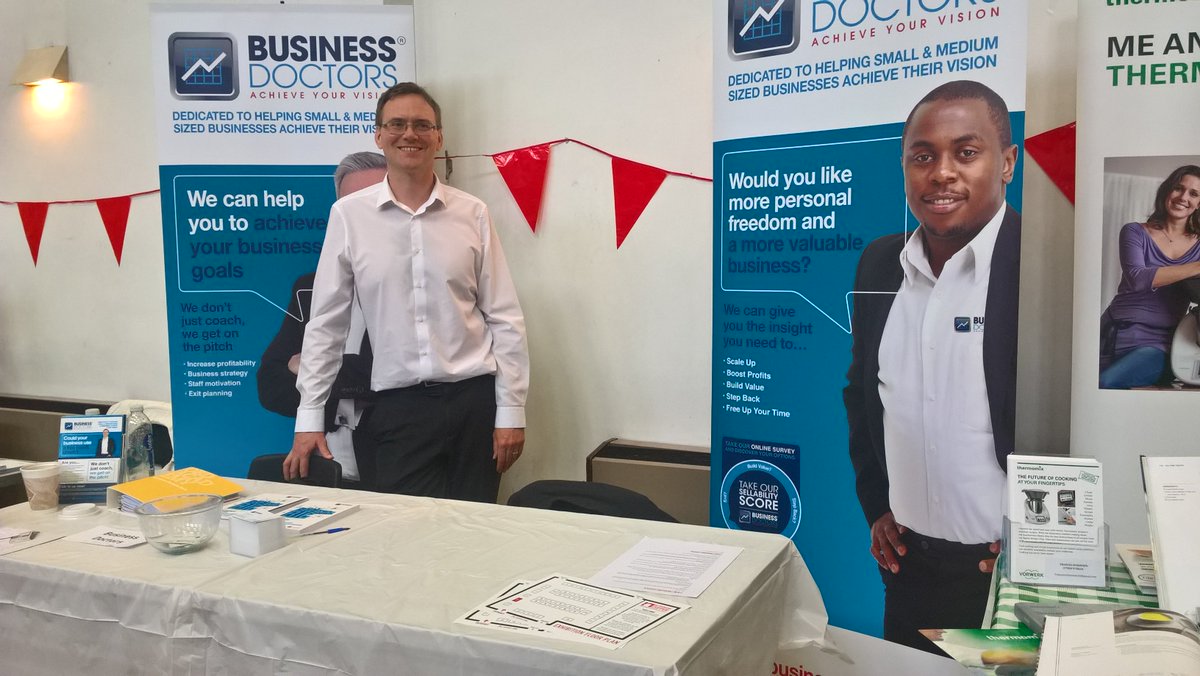BizDocBromley's tweet photo. Ready to go at #networkingcupper #Bromley #SMEs come and join in at United Reform Church https://t.co/f9g562jaPp