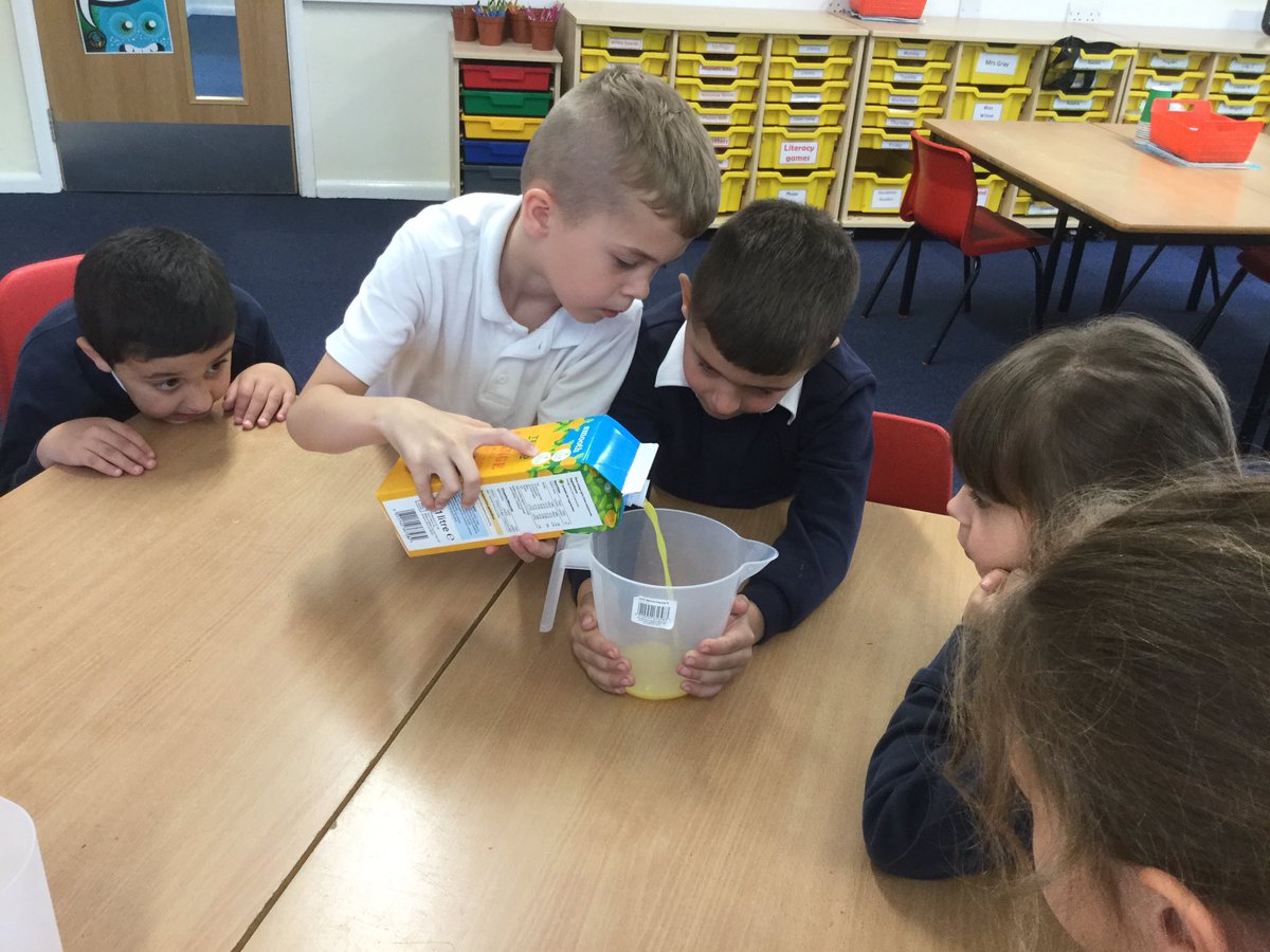 Y2JJWCPS's tweet photo. We had to really stretch our noticing muscles to read the measuring scales to make our superhero drinks in maths! #WCPSedu #SuperLearners https://t.co/KzBZUC0LOq