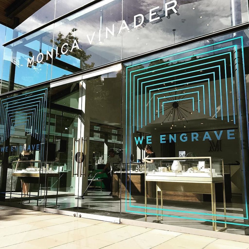 sabre_graphics's tweet photo. New blue chrome graphics installed at Monica Vinader . #bluechrome #monicavinader #graphics #windowdisplay https://t.co/HDfQ59uMzh https://t.co/LAUJIKQZqb