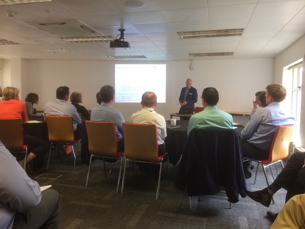 Gabriel at <a href="/SustEnergyLtd/">Sustainable Energy</a> going through some case studies of heat networks they have designed in Breakout 2 #DH2017