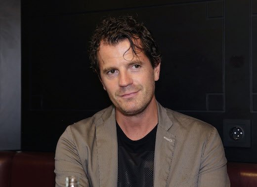 Pinewood har köpt rättigheterna till Martin Österdahls roman "Be inte om nåd" - utvecklar tv-serie med Nice Drama bloggar.expressen.se/tvbloggen/2017…