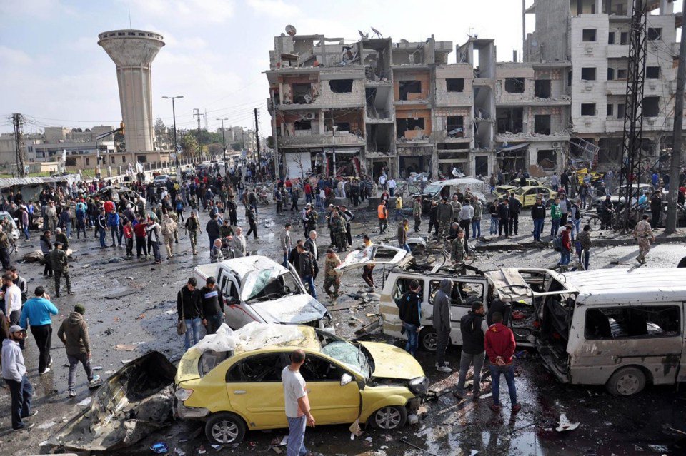 Waiiess's tweet photo. White House warns: Syria planning chemical weapon attack https://t.co/6uZCtjOK3m https://t.co/CaluTy40Cv