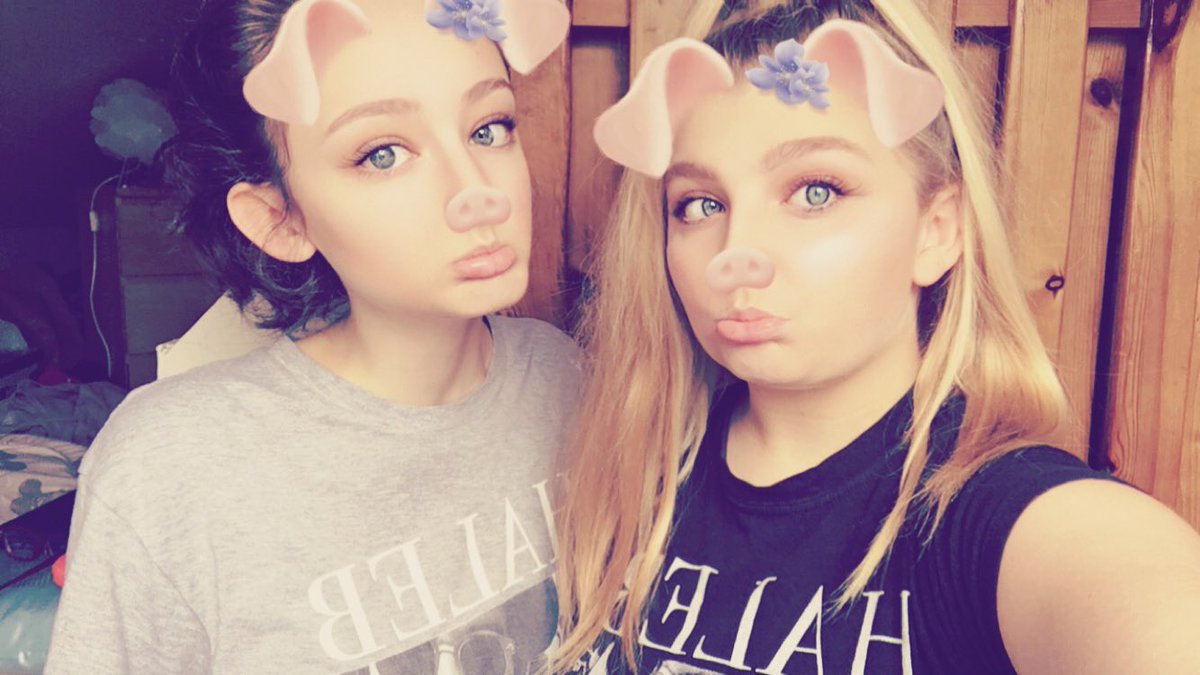 capshawszona's tweet image. The last ep today so we're repping our Haleb shirts 😭❤️ #PLLGameOver #PLLGoodbye @AshBenzo @shaymitch @KeeganAllen