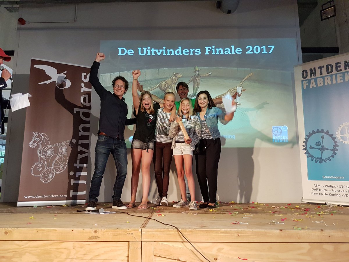 De winaars van De Uitvinderswedstrijd 2017 zijn de kinderen van: OBS Bibit uit Tilburg, <a href="/BSDeWegwijzer_/">kindcentrum De Wegwijzer Tilburg</a>  uit Tilburg en De Meent uit Waalre!