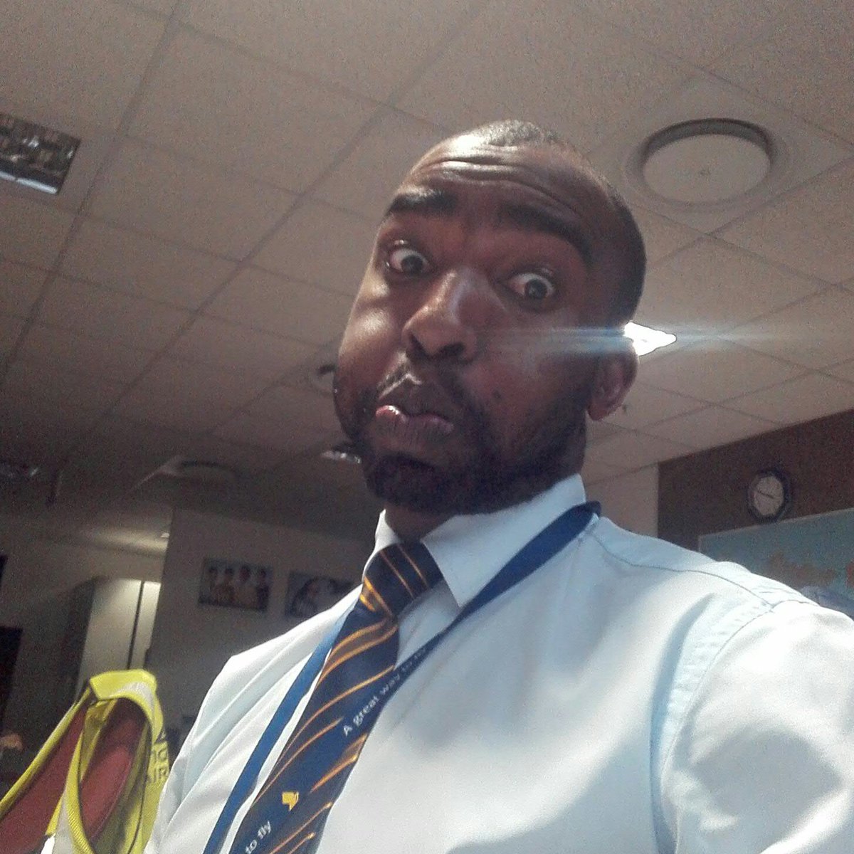 chilatino's tweet photo. #bored as f**k https://t.co/BnH1ucRBF8