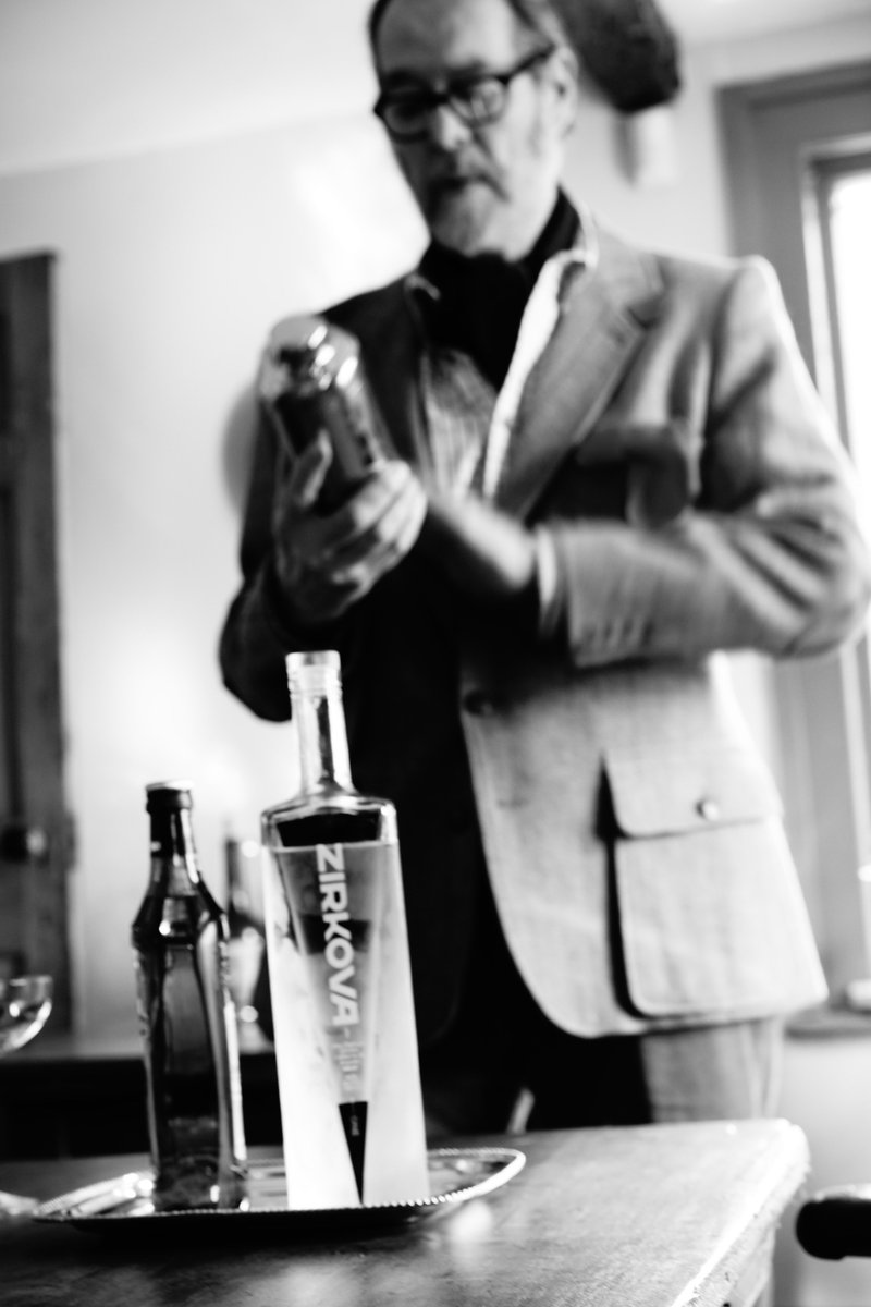 ZirkovaVodka's tweet photo. Peter Morrell believes we're redefining the category with our approachable retail price &amp; discernible character. https://t.co/engIaKaAju https://t.co/b9uWdmndwJ