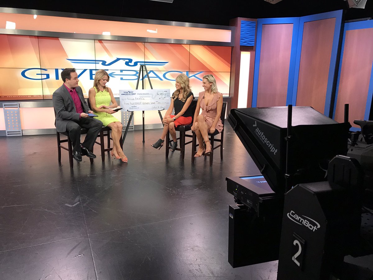 A great group this morning on <a href="/LVMorningBlend/">Vegas Morning Blend</a> honoring our June #giveback winner! @afcu #creditunion #vegas <a href="/ncypers/">Nicole Cypers</a>