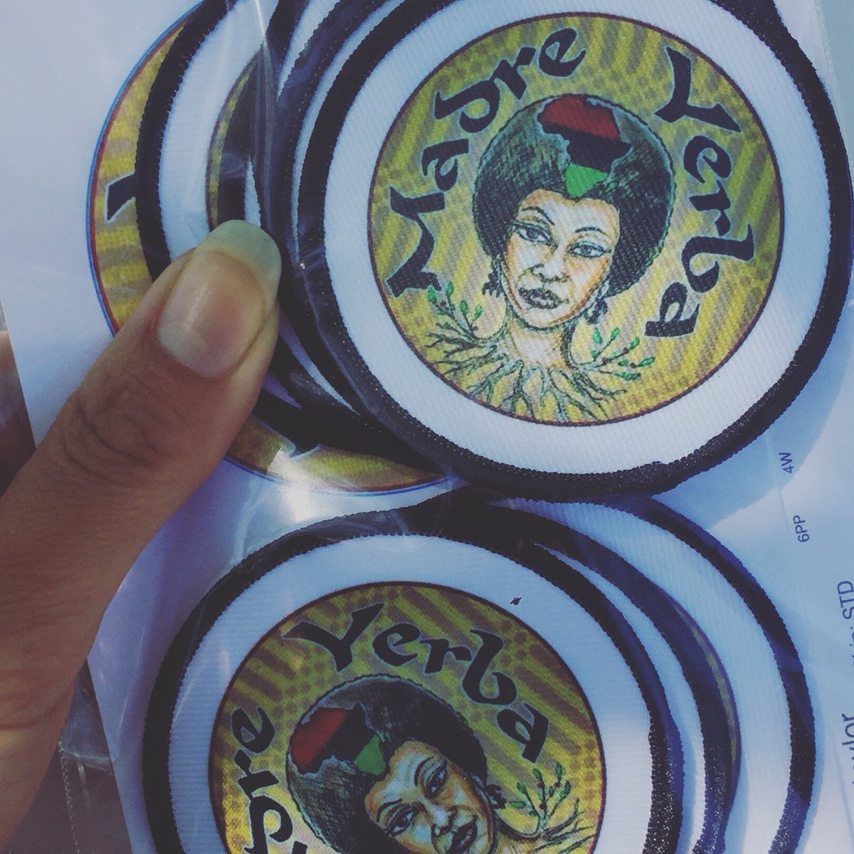 madreyerba's tweet image. I got #patches 💃🏽🔥✊🏾 #madreyerba #represent catch me later at the #independentbusinessweekexpo