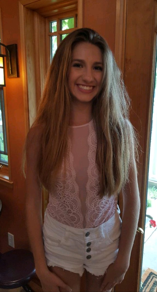 CarynIntl's tweet image. Please join us in welcoming Hallie to the Caryn International @IMTA LA-18 Elite Team!