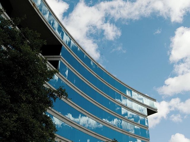 Oracle_SSC's tweet image. “We expect that our Oracle PaaS and IaaS businesses will grow so fast that they will be even bigger... bit.ly/2uemAbI #OracleEmp