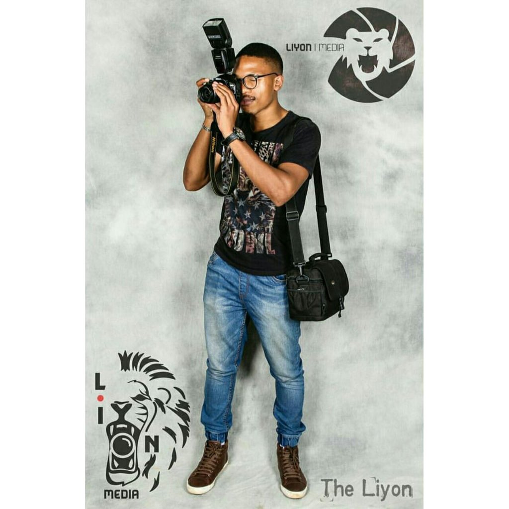 CreativeHub3's tweet image. We spy one of our #creators @GodfreyTafi shutting it down   For #fashionmemen on stylesquadzim.com #mensfashion