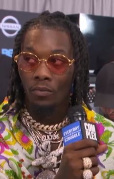 when a nigga got the blunt and he talking more then hittin the blunt😐 https://t.co/2oOkl29luJ<a href="/tag/gamblingtwitter"class="tags"><span>#gamblingtwitter</span></a>