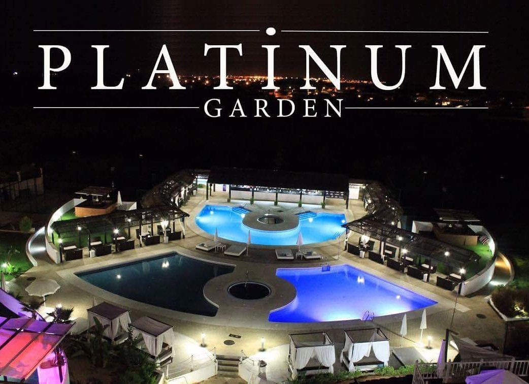 _PlatinumGarden's tweet photo. Ven a CENAR a un sitio incomparable como es PLATINUM.
Espectacular carta de cocina a precios increíbles.
Vive VERANO, Vive PLATINUM... https://t.co/aq3AG5sbY8