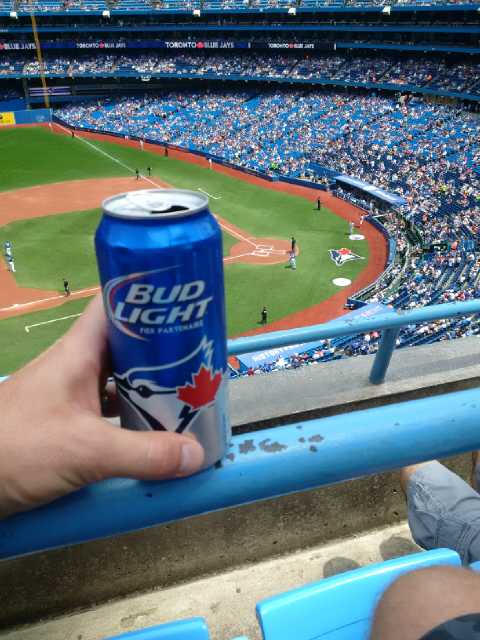 atpodger's tweet photo. Nothing better than a cold beer watching @BlueJays !   Thanks #TDTUESDAY for a chance to take in a game in style! https://t.co/lNvN3qmrVU