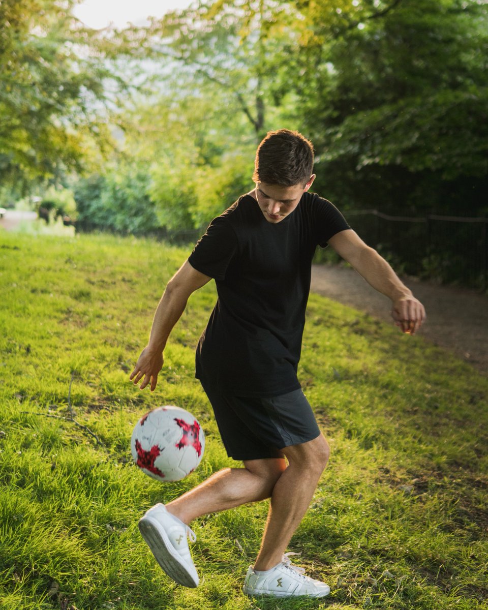 eve_vegan's tweet image. The very talented &amp;amp; lovely @TomFolanFS will be talking and performing on the Compassion Under Canvas stage on Saturday. Tickets on sale now!