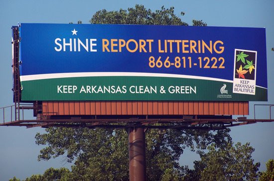 ynpnLR's tweet photo. Wonder what happens if you call the litter hotline? Offenders get a ✉️ about waste, litter from @KeepARBeautiful #coffeewithanexpert https://t.co/E1nGug1ypw