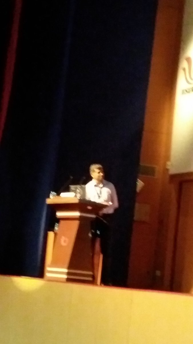 abandopa's tweet photo. Sam Mathews talking abt skeletal muscle differentiation. #InSDB2017 @GabKardon @rrbehringer @___SDB___ @DeepakNModi https://t.co/QxJCIpYBaD