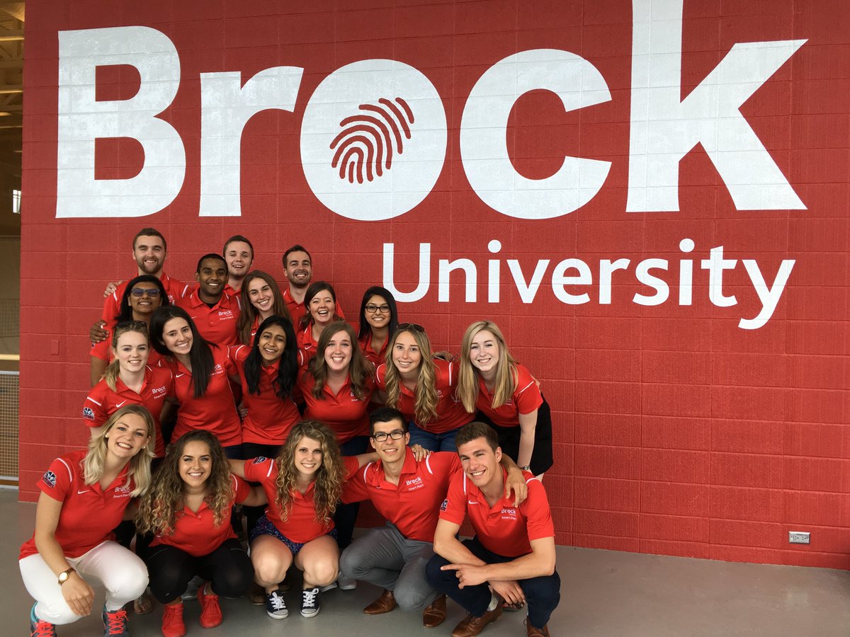 BrockUniversity's tweet photo. The #BrockU Smart Start team is taking over brockuni's Snapchat account today to show you some BTS of preparing for https://t.co/I0aM1QiwMG https://t.co/uWRepKXQ2L