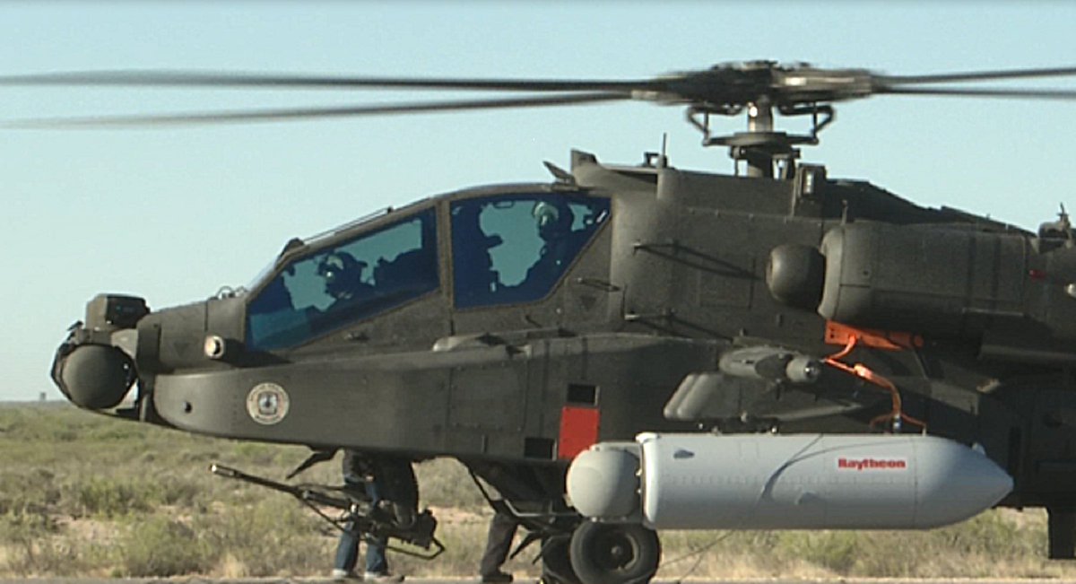 laraseligman's tweet image. Raytheon Tests New Laser Weapon On Apache Gunship, @JamesDrewNews reports @AviationWeek @Raytheon ow.ly/UwkY30cVBv2