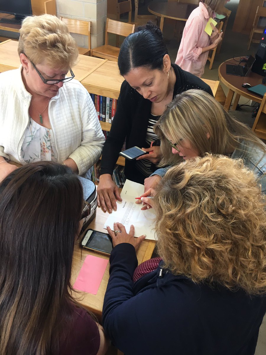 bcsdtechnology's tweet image. Boot Camp has started. Can you solve the breakout? #bcsdbootcamp