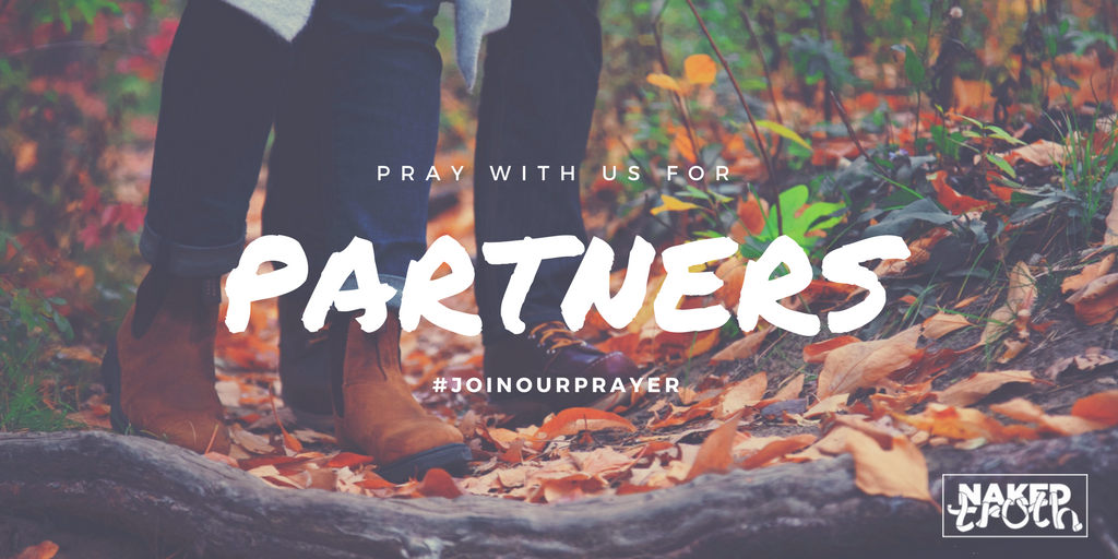 nakedtruthteam's tweet photo. Pray for the protection of hearts for several women in XXXPosed Hearts who are writing up their testimonies to share. #joinourprayer https://t.co/sd6G2vt8Vl
