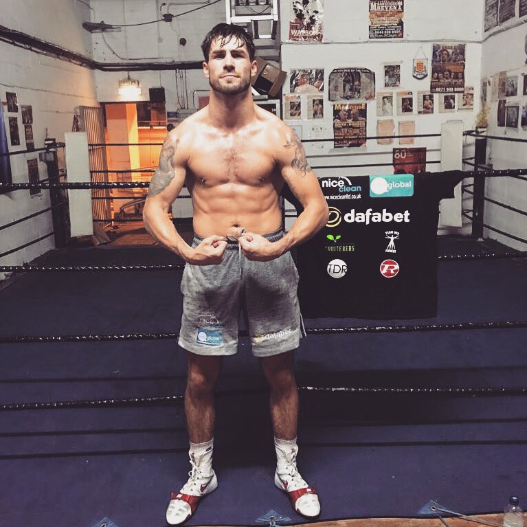 JamieCoxPro's tweet photo. Born Ready 👊 https://t.co/AFNl3JOc7p