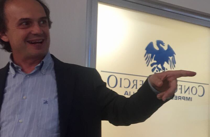 Panel di Fabio Uglietti, direttore di Quattroruote professional, a <a href="/ConfcommercioCS/">ConfcommercioCosenza</a> <a href="/Confcommercio/">Confcommercio</a> 
#federmotorizzazione 
#mobilitàtour