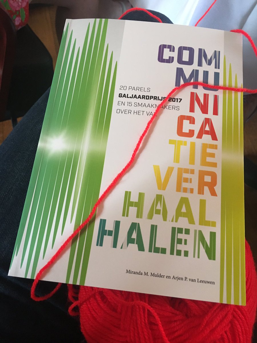 #Communicatieverhaal halen is net gepresenteerd. Een boek vol inspiratie door <a href="/ArjenvanLeeuwen/">Arjen P. van Leeuwen</a> en <a href="/MirandaMMulder/">Miranda M Mulder</a>. #Galjaard17