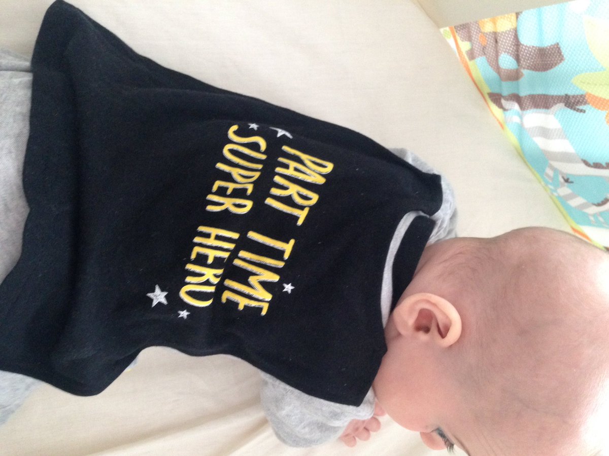 SarahBChannon's tweet photo. Sad to be missing @anat_soc #anatomistsontheedge17 . Busy occupying this little one this year. #parttimesuperhero https://t.co/qa08JbxScl