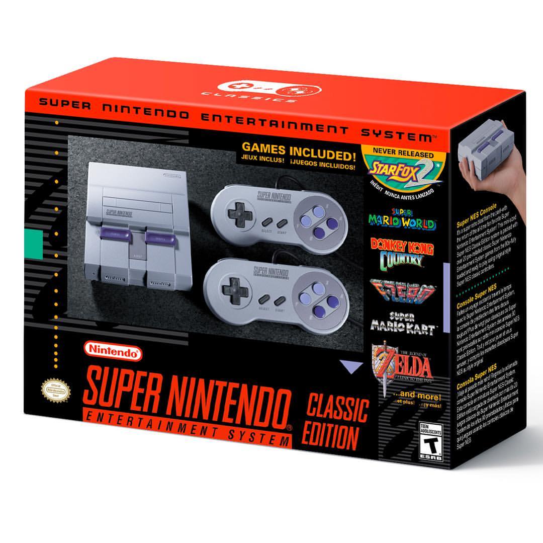 NOSOLOCROMOS's tweet photo. SNES CLASSIC MINI de @NintendoES , Ya es oficial y en nada estara a la venta. La pregunta es... Habra para todos?? FAV=SI  RT=NO https://t.co/5GmCYmWIuP
