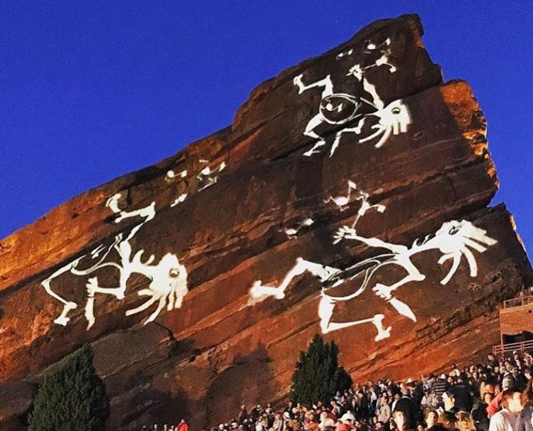 TheRobeWay's tweet photo. #TechTuesday Paul Hoffman @Pulse_Lighting loading @Robelighting #BMFL Spot with #NoteEater gobo @WidespreadPanic #lightingdesign @RedRocksCO https://t.co/ARbdM5myGN