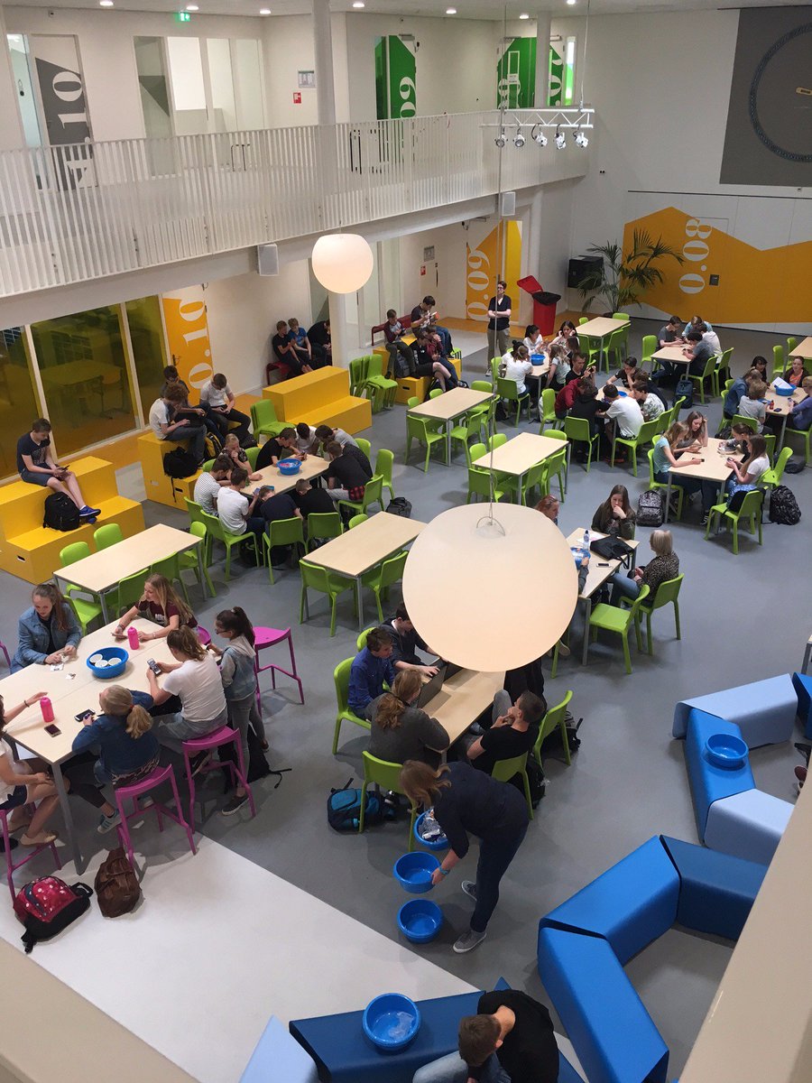 <a href="/VCTwello/">VeluwsCollegeTwello</a>  in vol bedrijf!