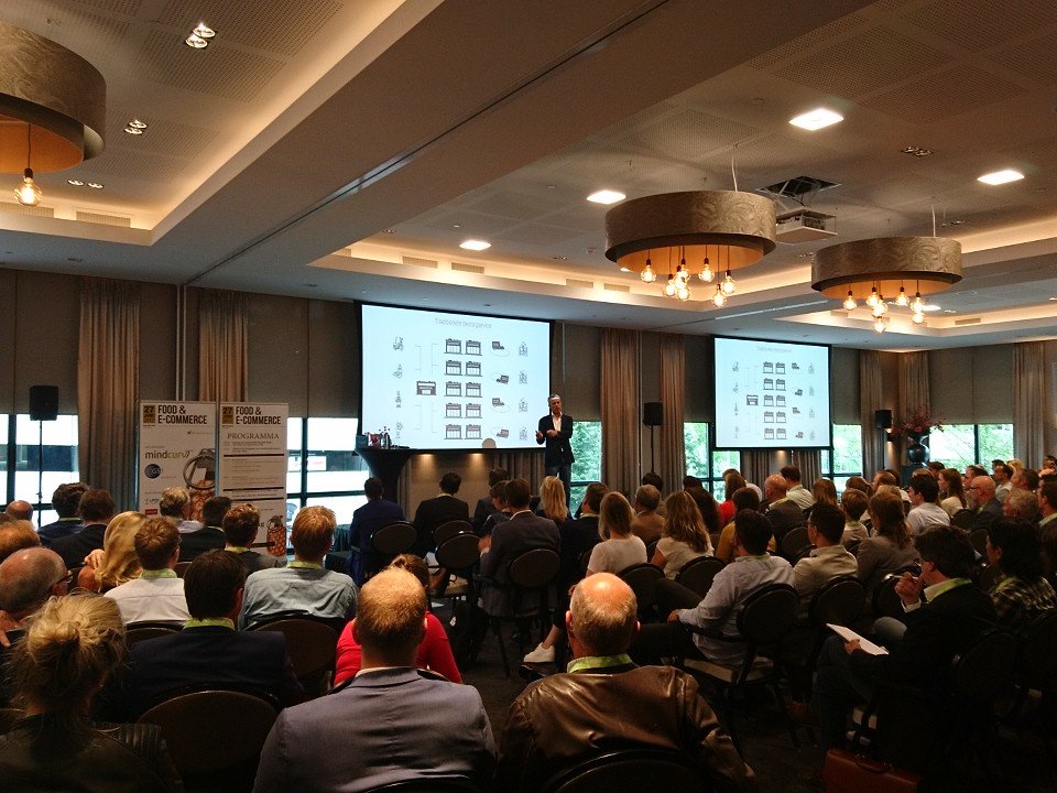 Alweer de laatste spreker van vandaag...<a href="/picnic/">Picnic</a> geeft een tipje van de sluier. Interessante inzichten!! <a href="/foodecommerce/">foodecommerce</a>