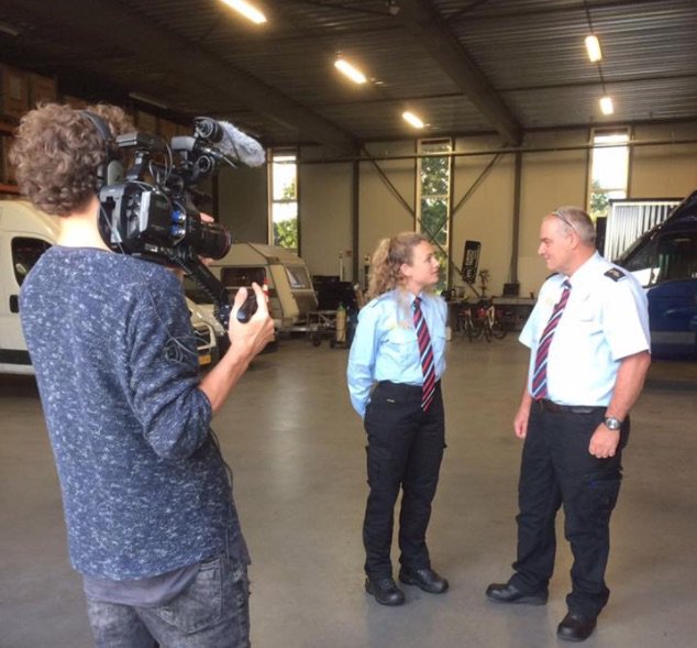 Spannend beroep #mobielesurveillant! Bekijk het #filmpje van <a href="/Randstad/">Randstad</a>  en onze #vacatures bit.ly/2tgIC0v #100dagen #beveiliging