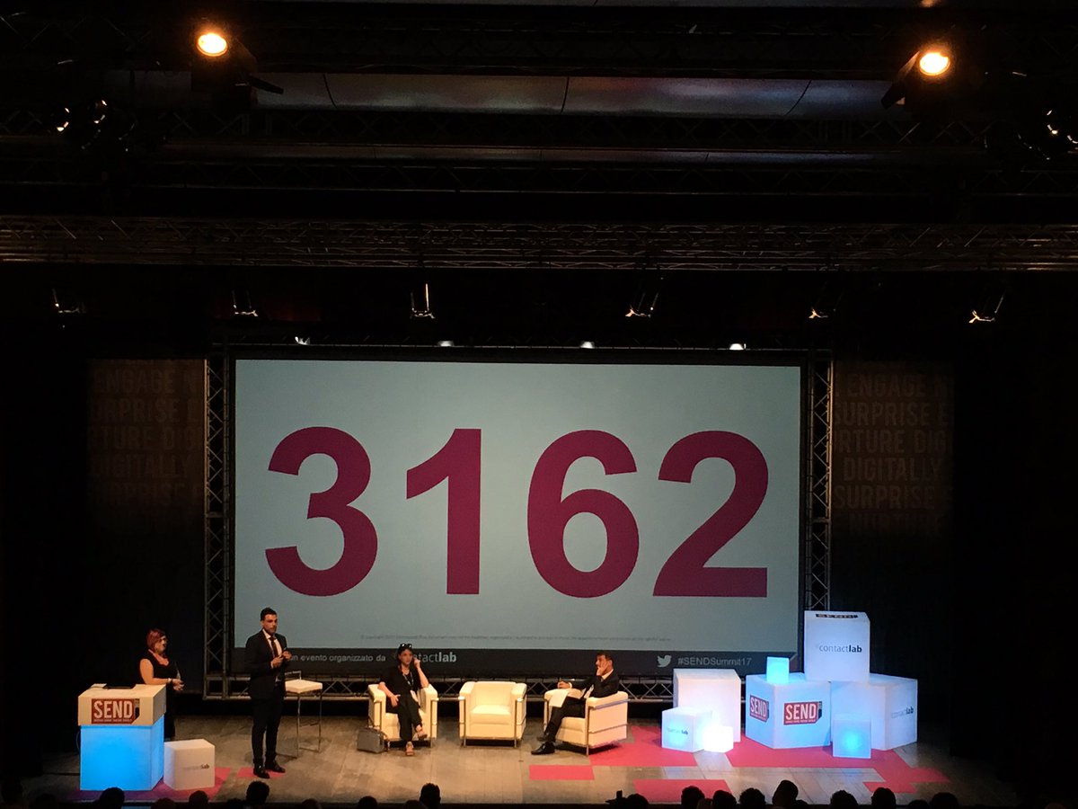 silviaperrone's tweet photo. Le email transazionali di Fendi. 
E Alberto le ha testate tutte per comprarsi la cravatta di oggi ;)
#SENDSummit17 https://t.co/5lBY26erzx